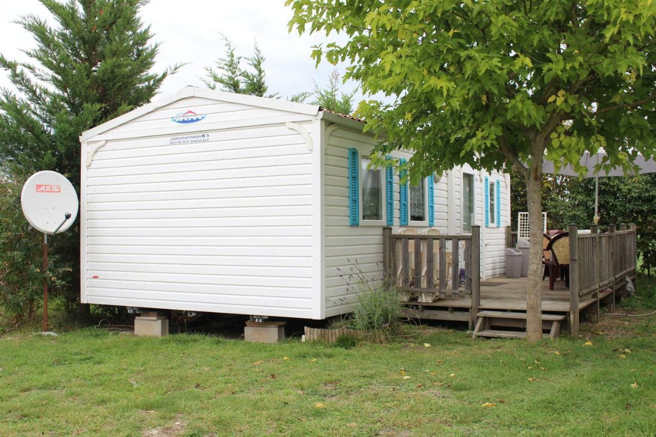 Camping Du Pontis Verteillac Eksteriør bilde