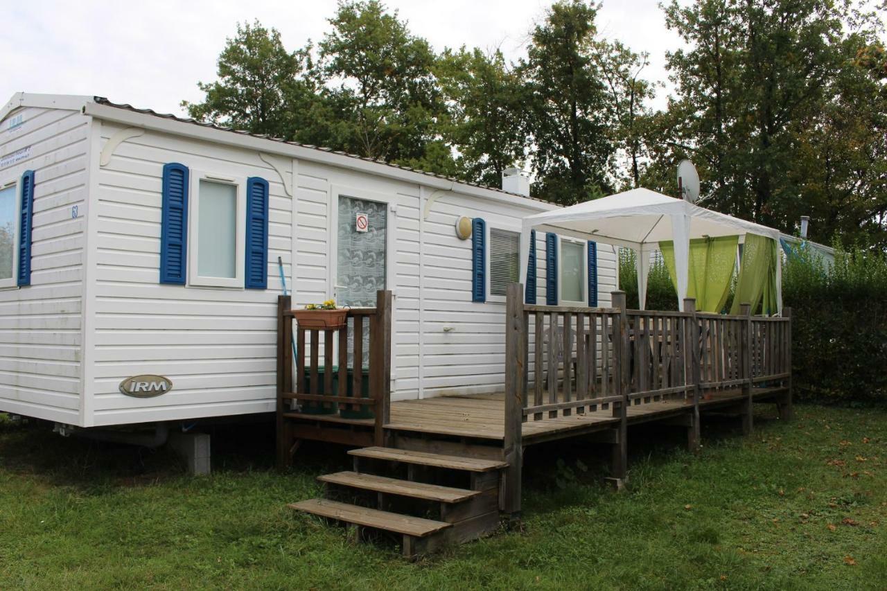 Camping Du Pontis Verteillac Eksteriør bilde