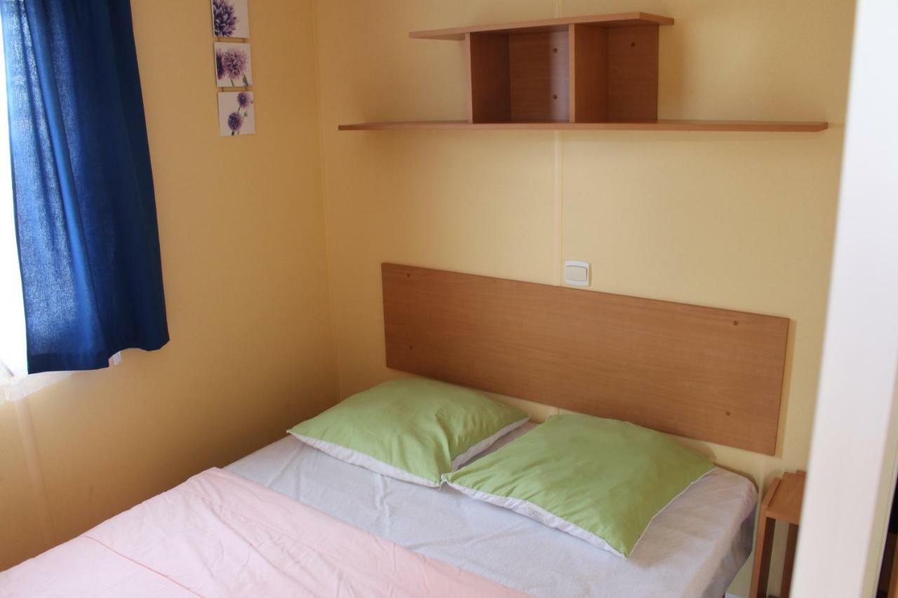 Camping Du Pontis Verteillac Eksteriør bilde